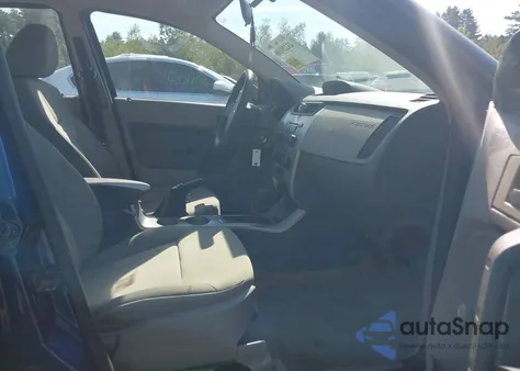 2008 Ford Focus S from USA, damaged, VIN 1FAHP34N88W162754